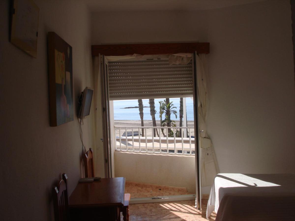 Pension Sol Y Playa Карбонерас Екстер'єр фото